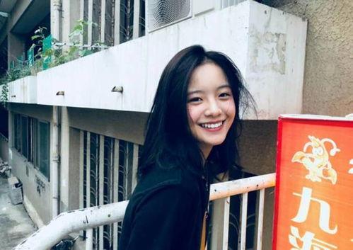 娱乐圈李庚希吃瓜视频,娱乐圈幕后真相大揭秘